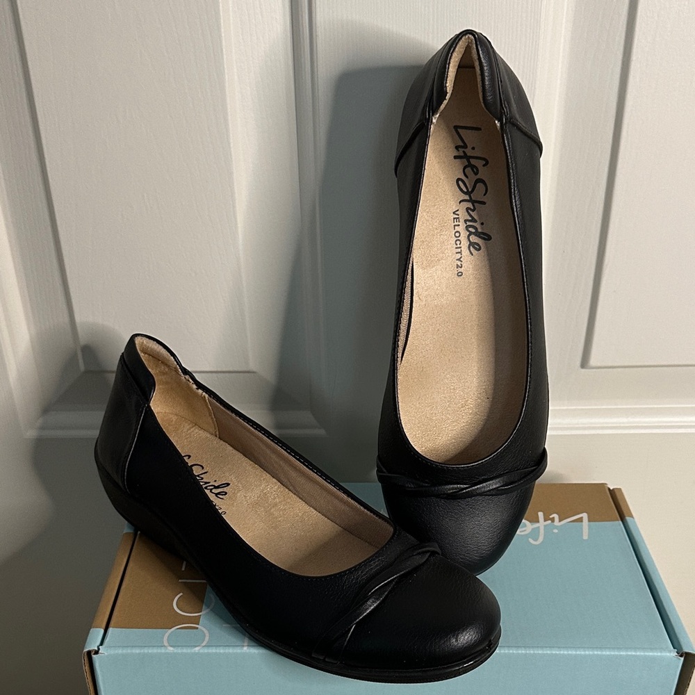 Life Stride Impact Tumble 10 Velocity 2.0 Elegant Black Loafers